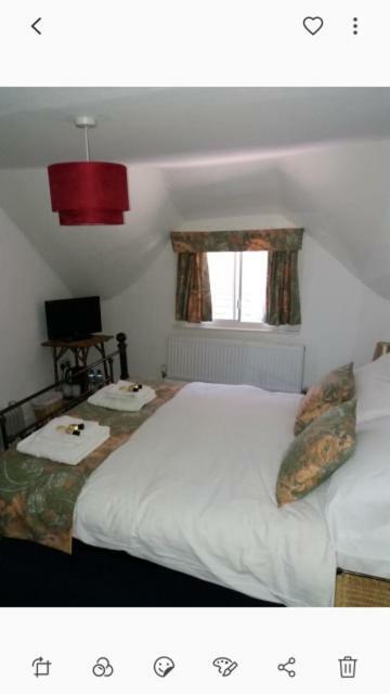 White Horse Inn Andover Exterior photo